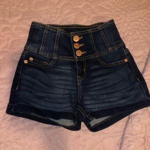 Jean Shorts (No boundaries)